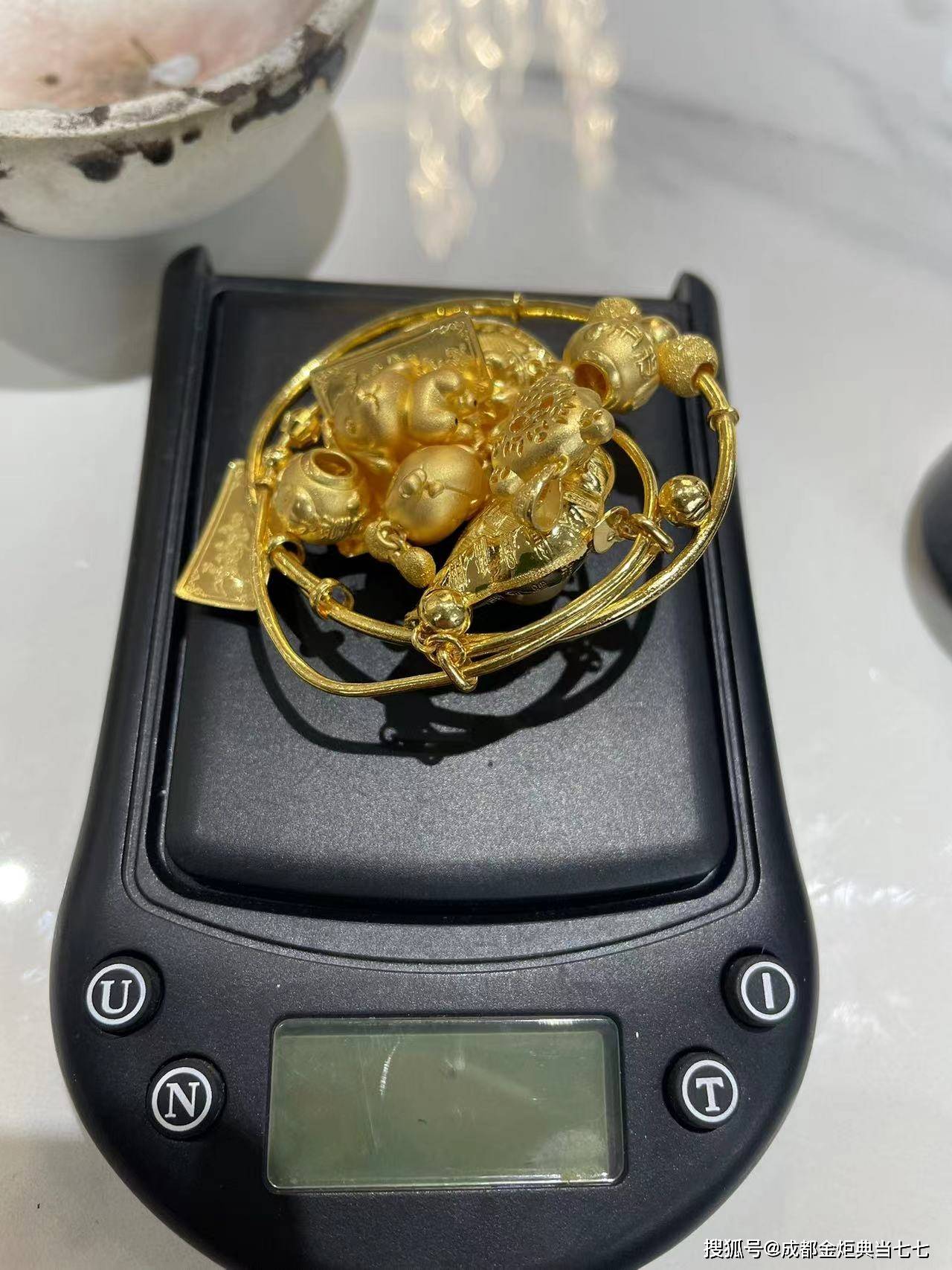 永兴最新24小时上门回收金价方法分析(最方便真实的永兴24小时上门回收黄金方法)